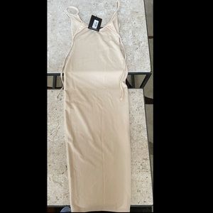 NEVER WORN body con dress from pretty little thing!